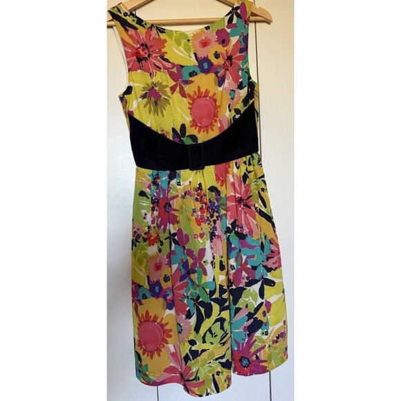 Trina Turk Dress Size 2 Sleeveless Floral Silk Blend Chic Feminine - Picture 1 of 3